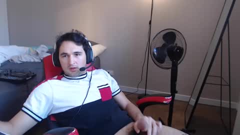 Snapshot of boybigcocks chatting on December 9, 2024, 7:39 pm For business or to fuck me contact me boybigcocks Follow my OF online show from December 9, 2024, 7:39 pm