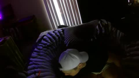 Snapshot of boyblond36 chatting on February 27, 2025, 3:48 pm Slutty Stud online show from February 27, 2025, 3:48 pm