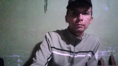 Snapshot of boycumlatino21 chatting on January 6, 2025, 2:48 am Boy online show from January 6, 2025, 2:48 am