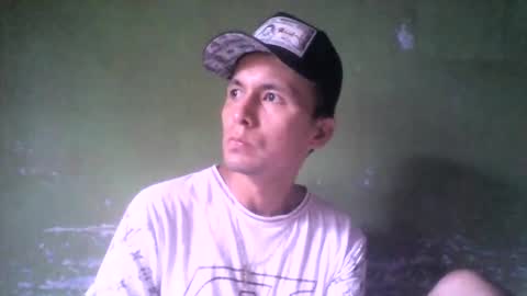 Snapshot of boycumlatino21 chatting on January 26, 2025, 10:57 pm Boy online show from January 26, 2025, 10:57 pm