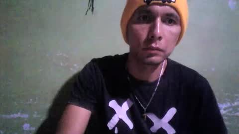 Snapshot of boycumlatino21 chatting on January 29, 2025, 1:58 am Boy online show from January 29, 2025, 1:58 am