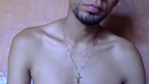 Snapshot of boycumlatino21 chatting on October 7, 2025, 7:00 pm Boy online show from October 7, 2025, 7:00 pm