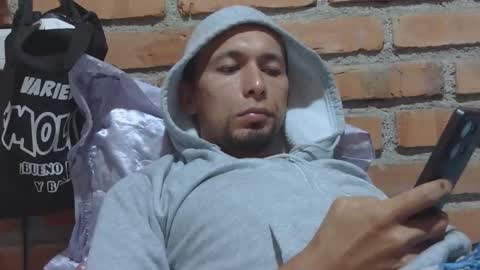 Snapshot of boycumlatino21 chatting on February 13, 2026, 11:50 am Boy online show from February 13, 2026, 11:50 am