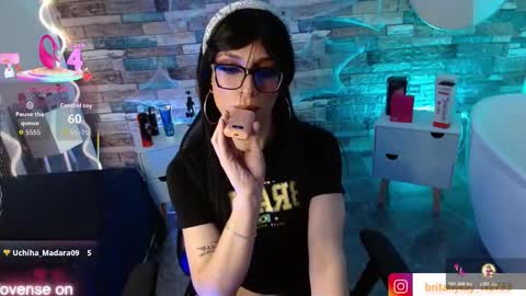 boyfox_tay online show from October 24, 2025, 3:58 am