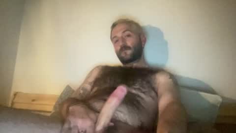 boyfriend_shrapnel online show from April 18, 2026, 3:21 am