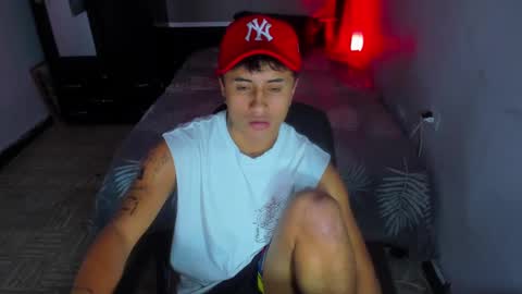 Snapshot of boylatin_777 chatting on January 7, 2025, 9:18 am miguel online show from January 7, 2025, 9:18 am