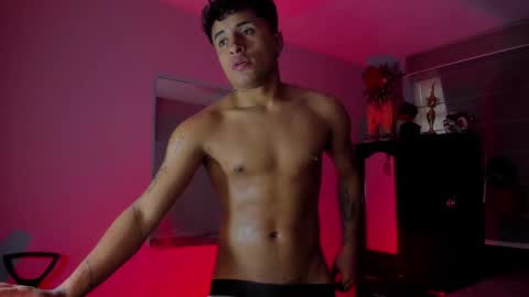 Snapshot of boylatin_777 chatting on January 15, 2025, 12:15 pm miguel online show from January 15, 2025, 12:15 pm