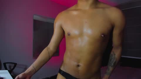 Snapshot of boylatin_777 chatting on January 15, 2025, 10:24 pm miguel online show from January 15, 2025, 10:24 pm
