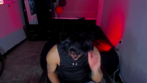 Snapshot of boylatin_777 chatting on February 3, 2025, 3:42 am miguel online show from February 3, 2025, 3:42 am