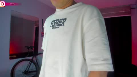 Snapshot of boylatin_777 chatting on February 8, 2025, 6:01 am miguel online show from February 8, 2025, 6:01 am