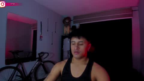 Snapshot of boylatin_777 chatting on February 11, 2025, 4:22 am miguel online show from February 11, 2025, 4:22 am