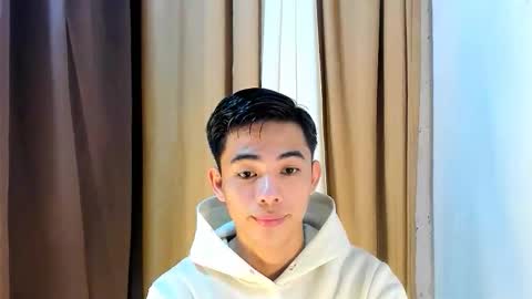 Snapshot of boynextdoor4ux chatting on February 27, 2026, 5:40 am HI IM JAMES DONT FORGET GIVE ME THUMBS UP AND JOIN TO MY FANCLUB online show from February 27, 2026, 5:40 am