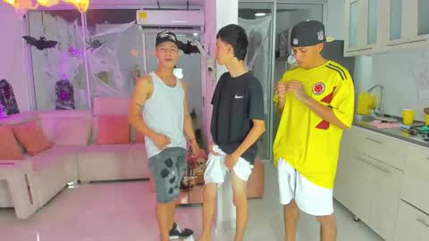 JHON  ARES  AND NEID online show from October 3, 2025, 5:59 am