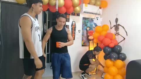 Angelo Mark Fernando Taylor online show from October 25, 2025, 11:51 am