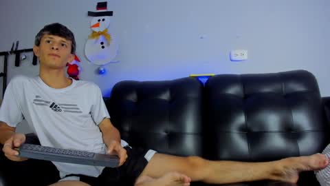 Paul and Max online show from December 7, 2024, 8:27 pm