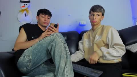 Paul and Max online show from December 29, 2024, 9:20 pm