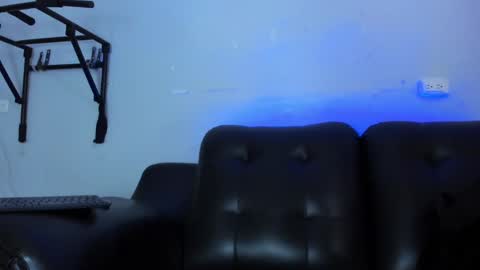 Paul and Max online show from February 11, 2025, 10:18 pm