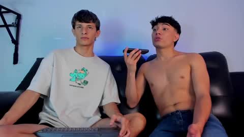 Paul and Max online show from February 25, 2025, 10:18 pm