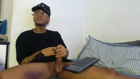 boyzac_ online show from July 26, 2026, 9:05 am