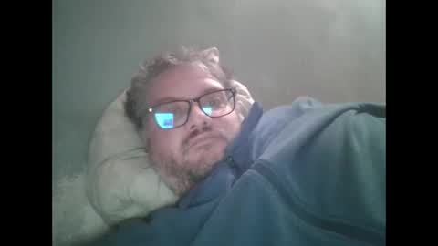 bozo81 online show from December 9, 2024, 5:07 am