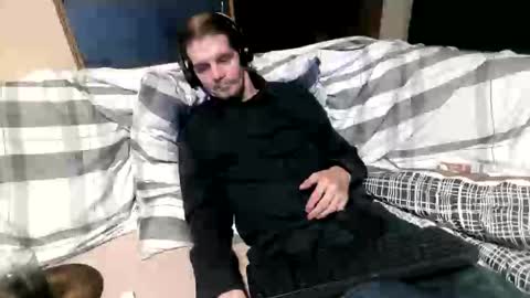 bponie1 online show from October 4, 2025, 4:10 am