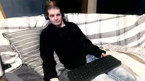 Snapshot of bponie1 chatting on February 11, 2026, 4:28 am bponie1 online show from February 11, 2026, 4:28 am