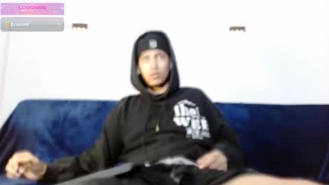 Snapshot of br4ndon_cooper chatting on October 15, 2025, 1:33 pm Brandon online show from October 15, 2025, 1:33 pm