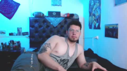 brad hot boy online show from February 15, 2025, 4:45 pm