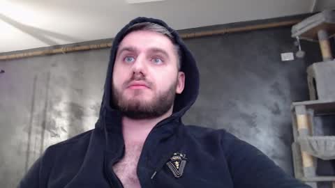 Snapshot of brad_pittfall chatting on February 19, 2025, 10:20 pm ask me online show from February 19, 2025, 10:20 pm