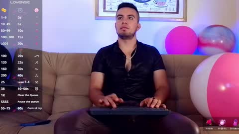 Bradley Colton Independ Model online show from January 27, 2025, 4:22 pm