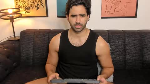 bradleymartin7 online show from May 16, 2026, 1:10 pm