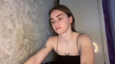 Snapshot of bralkissy chatting on April 26, 2026, 5:21 pm Kate online show from April 26, 2026, 5:21 pm