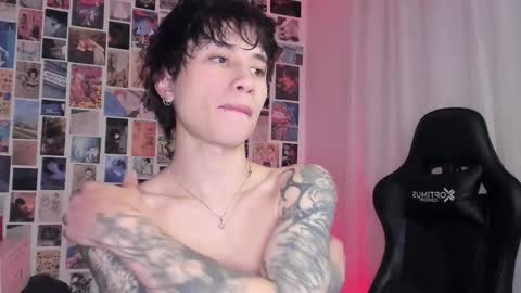 Brand online show from October 21, 2025, 5:08 am