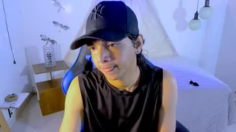 B R A N D online show from November 11, 2025, 2:17 pm