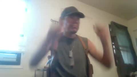 Snapshot of brandenandtribe005 chatting on May 31, 2026, 12:19 am brandenandtribe005 online show from May 31, 2026, 12:19 am