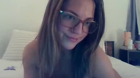 Snapshot of brandi2769 chatting on November 4, 2025, 1:48 am brandi2769 online show from November 4, 2025, 1:48 am