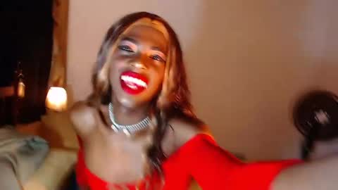 Snapshot of brandi_ross_ chatting on February 22, 2025, 7:47 pm Brandy online show from February 22, 2025, 7:47 pm