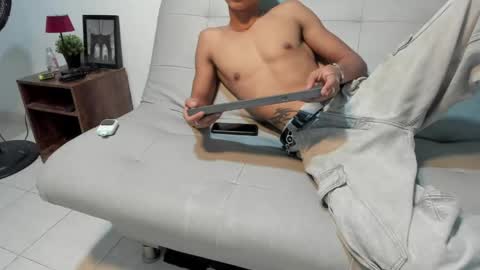 brandom_brook online show from April 19, 2026, 4:12 am