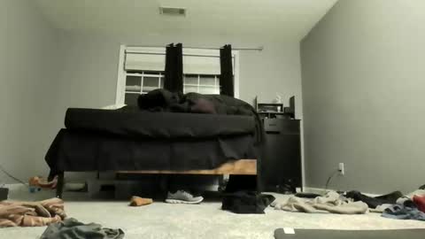 brandon255225 online show from February 10, 2026, 7:23 am