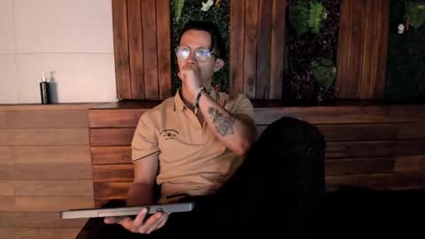 brandon_starkk online show from January 14, 2026, 11:38 am