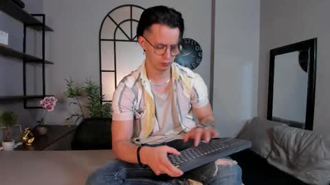 brandon_starkk online show from February 18, 2026, 11:28 am