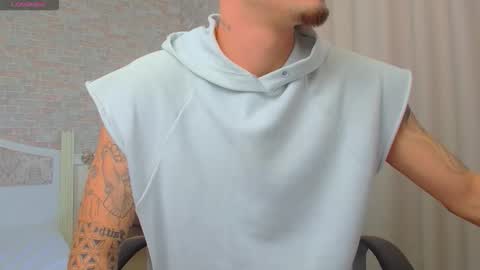 BrandonTateX online show from September 24, 2025, 9:34 am