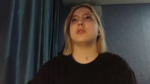 Belle  online show from April 6, 2026, 1:01 pm