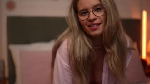 Alex online show from March 18, 2026, 4:48 am