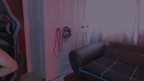 brasi_ online show from December 14, 2025, 6:01 pm