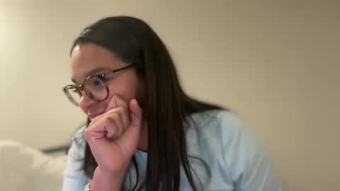 Snapshot of bratafterhours chatting on February 5, 2026, 8:24 pm bratafterhours online show from February 5, 2026, 8:24 pm