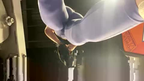 Bratty Fit Girl online show from November 26, 2025, 7:37 pm