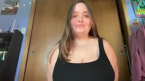 BrattyWInnie online show from May 18, 2026, 6:47 pm