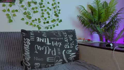 Johny Bravo online show from November 2, 2025, 8:39 am