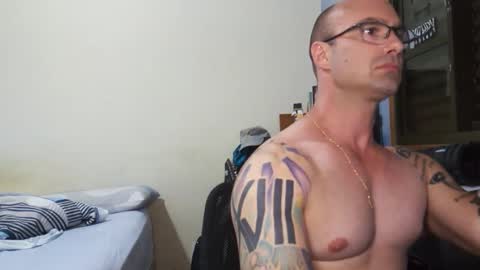 Snapshot of braziliannakedguy chatting on December 31, 2024, 7:40 pm Fabio online show from December 31, 2024, 7:40 pm